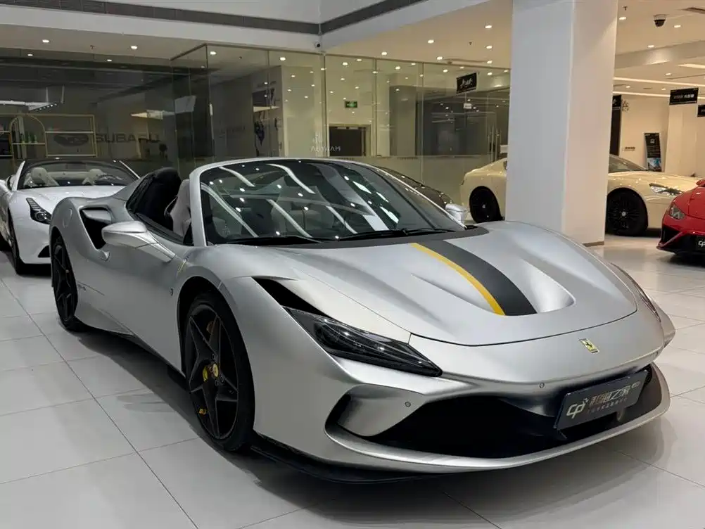 Ferrari F8 2023 — фото 3