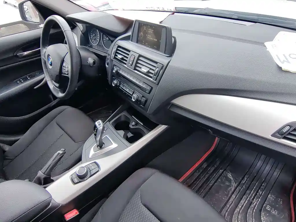 BMW 1 Series 2014 — фото 12