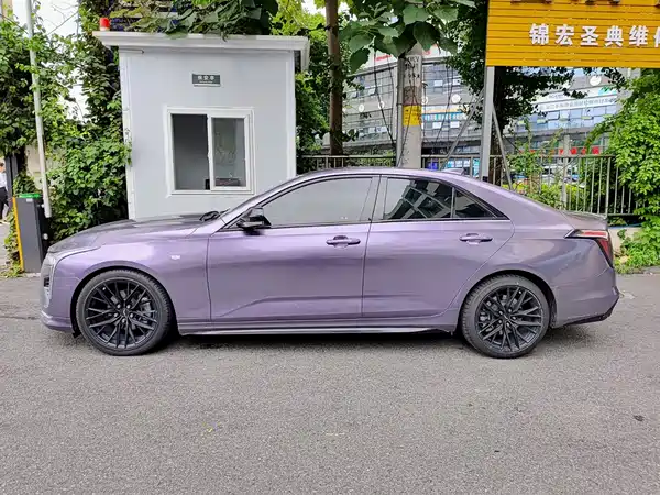 Cadillac CT4 2021