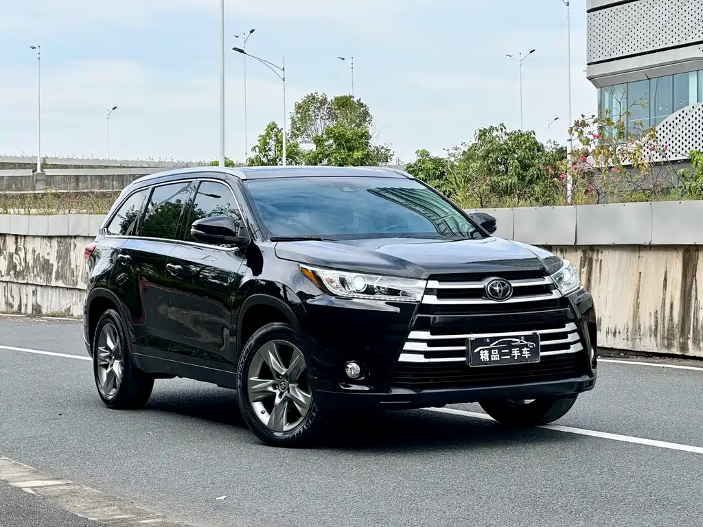 Toyota Highlander 2019 — фото 26