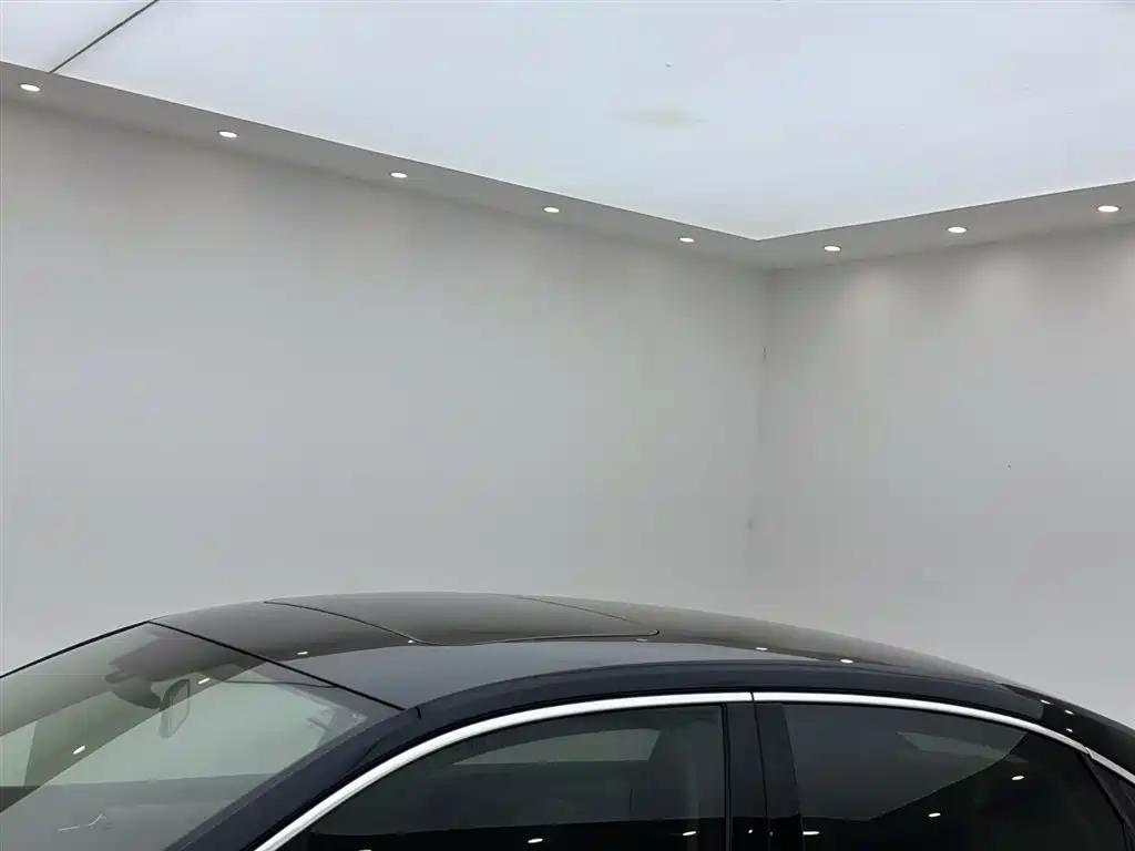 Volkswagen Passat 2015 — фото 23