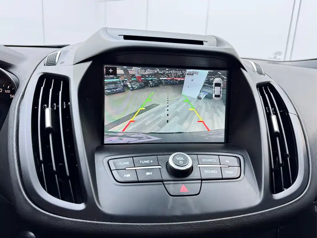 Ford Kuga 2017 — фото 3