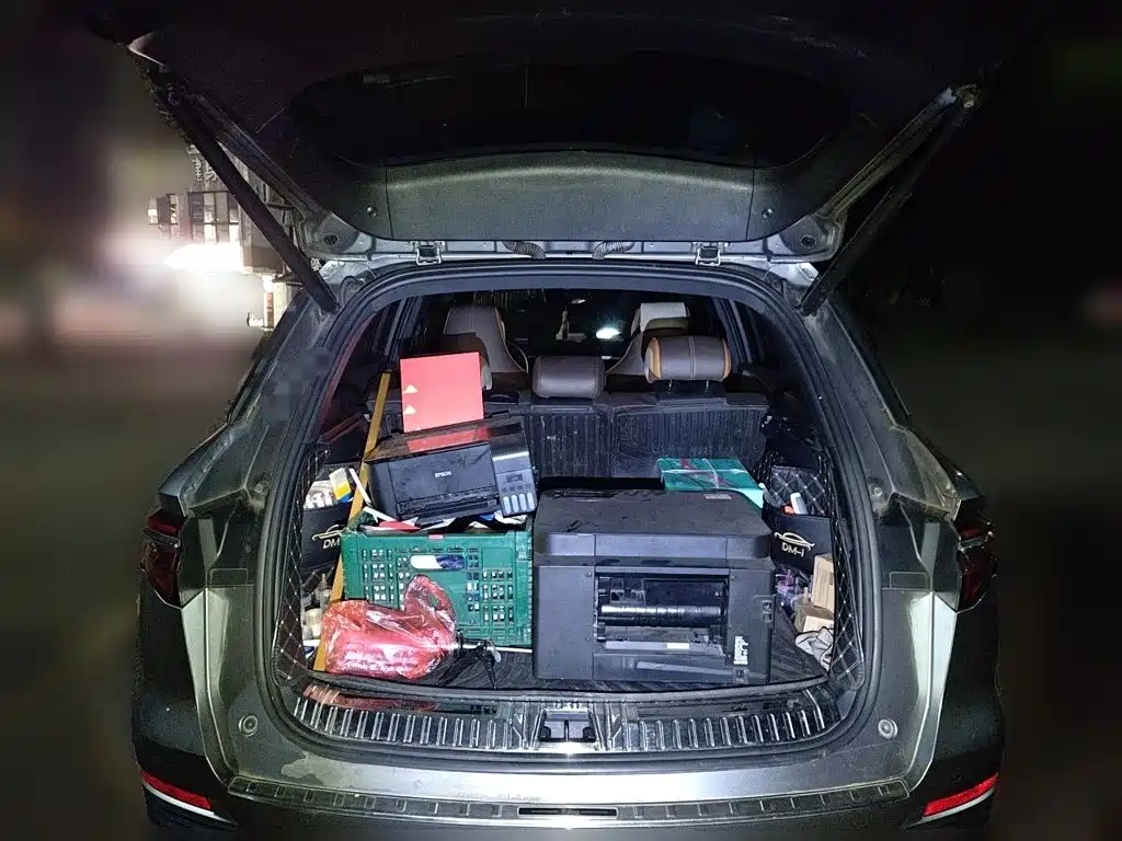 BYD Song Pro New Energy 2022 — фото 10