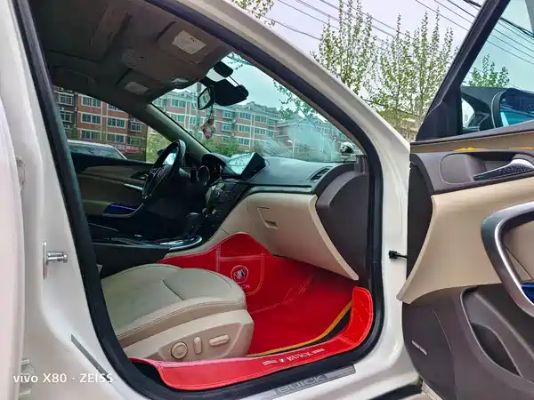 Buick Regal 2010