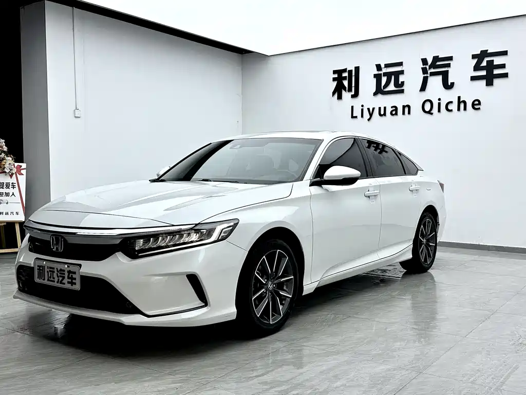 Honda Inspire 2023 — фото 2
