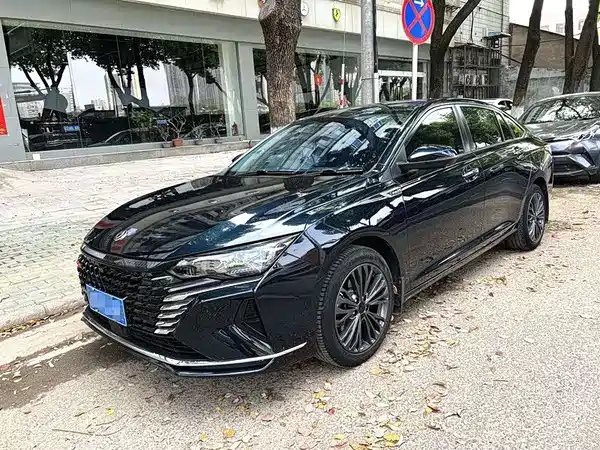 Dongfeng Yixuan MAX 2021