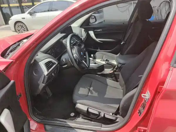 BMW 1 Series 2015