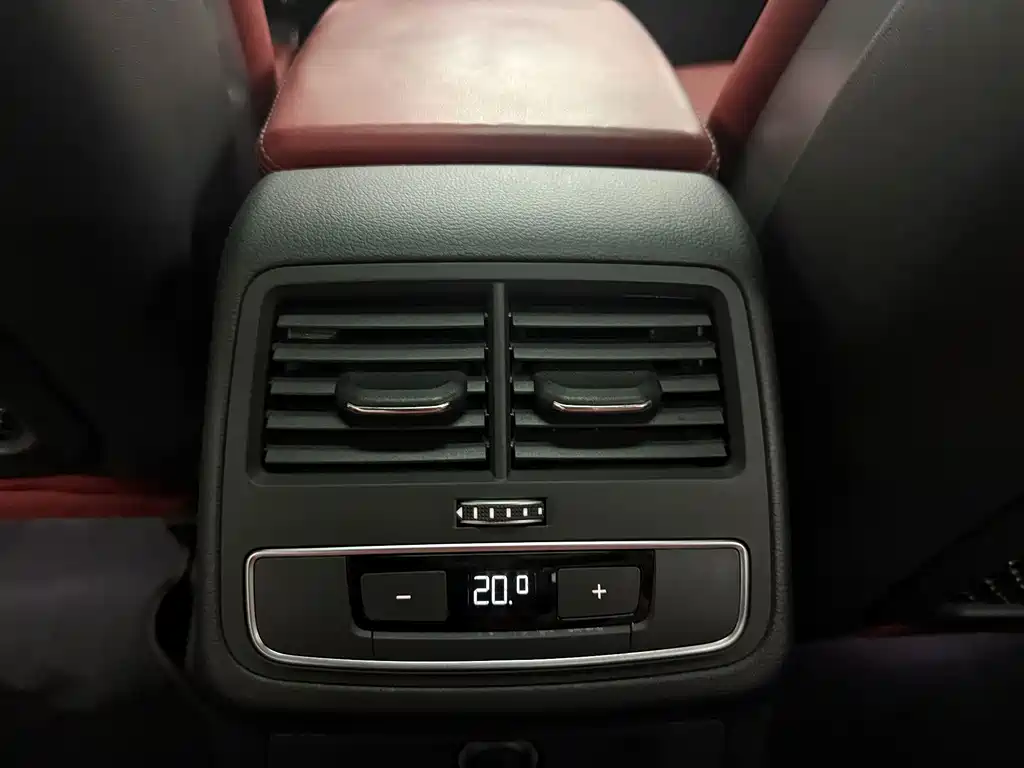 Audi S4 2021 — фото 20
