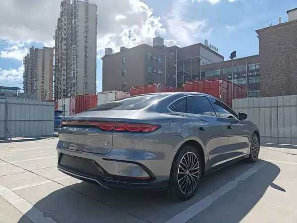 BYD Han 2024