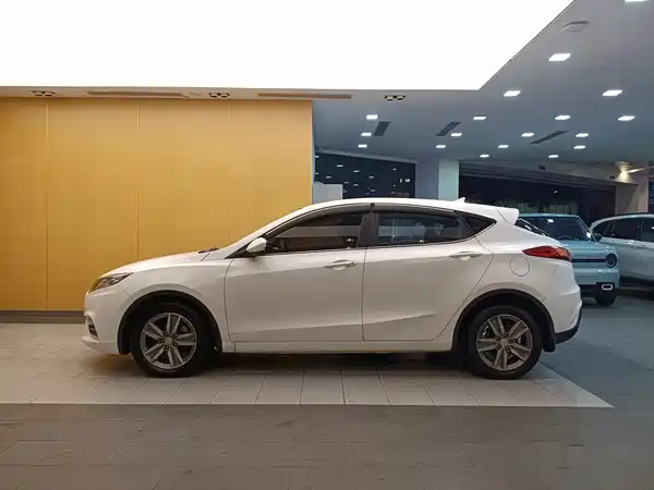Changan Eado XT 2016