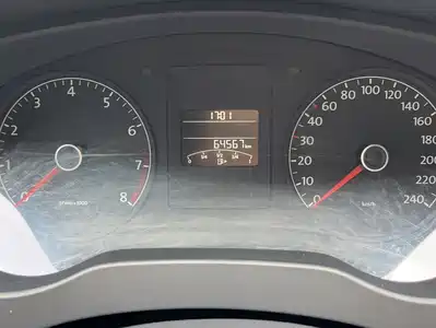 Volkswagen Sagitar 2014