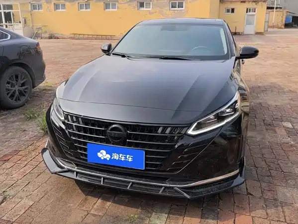 Nissan Teana 2023