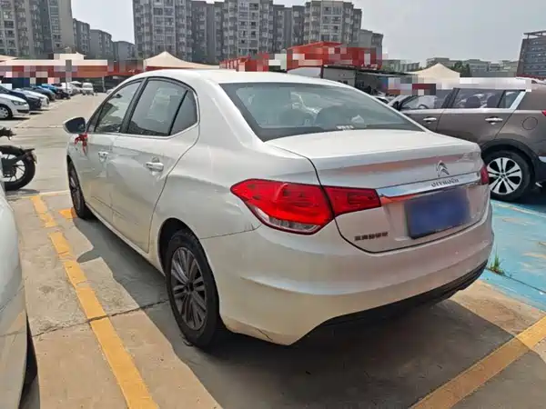Citroën C4L 2014