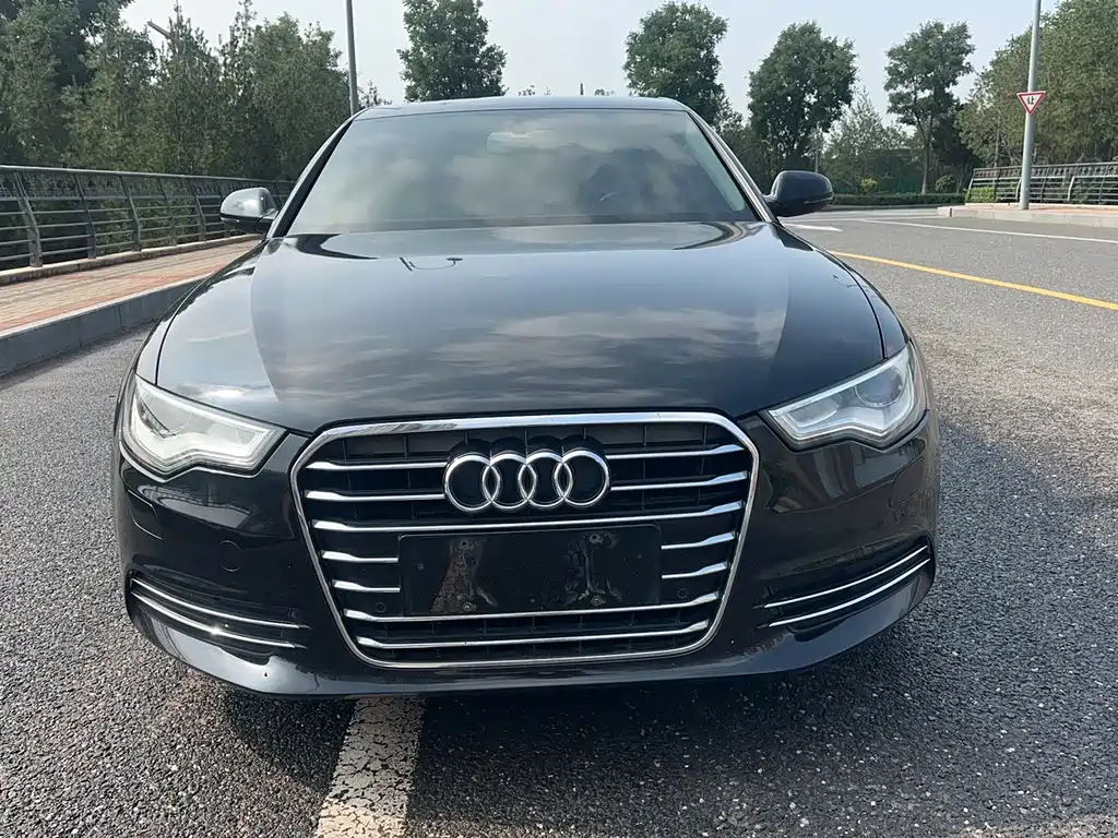 Audi A6L 2014 — фото 4