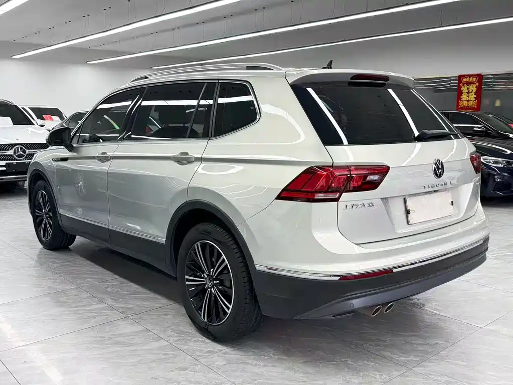 Volkswagen Tiguan L 2021