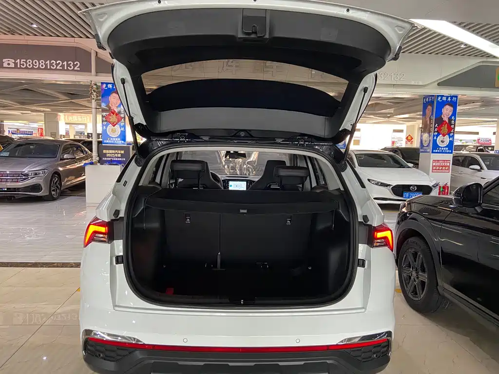 Skoda Kamiq 2023 — фото 12
