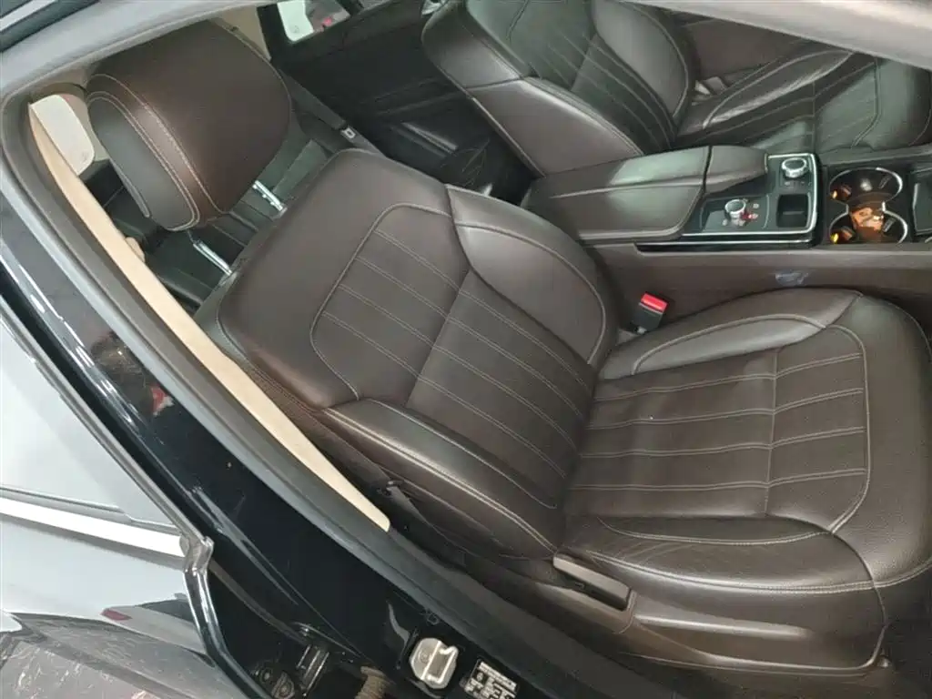 Mercedes-Benz GLE 2017 — фото 25