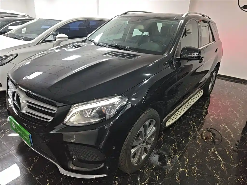 Mercedes-Benz GLE 2017 — фото 2