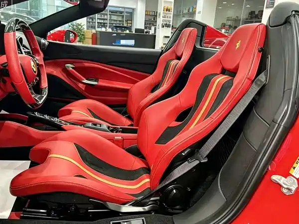 Ferrari F8 2022