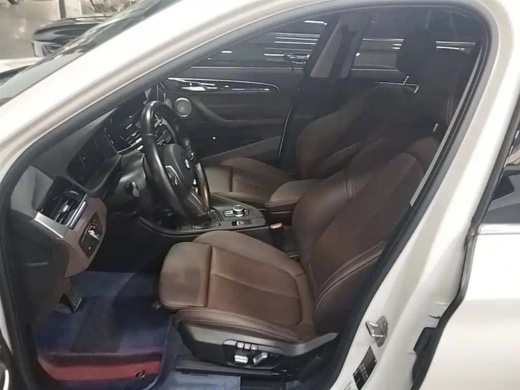 BMW X1 2021 — фото 15