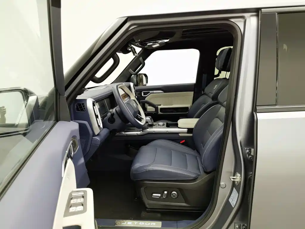 Jetour Traveller C-DM 2024 — фото 10