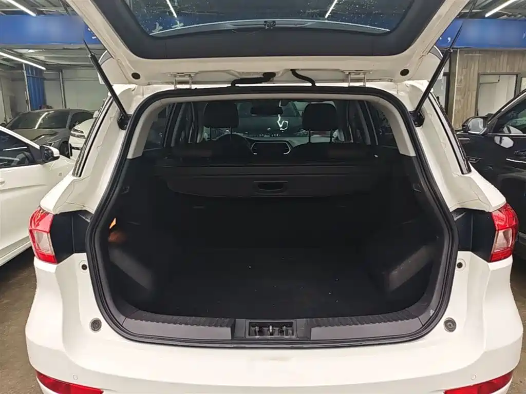 GAC Motor Trumpchi GS4 2017 — фото 19