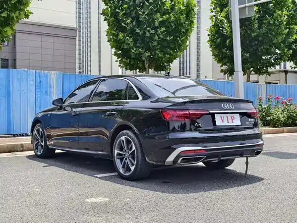 Audi A4L 2020