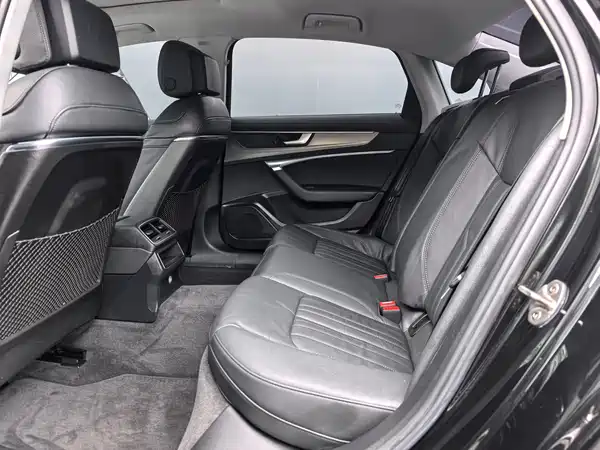 Audi A6L 2021