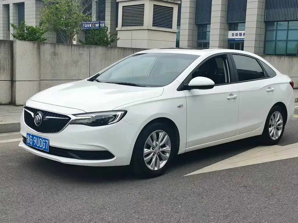 Buick Excelle 2020 — фото 1