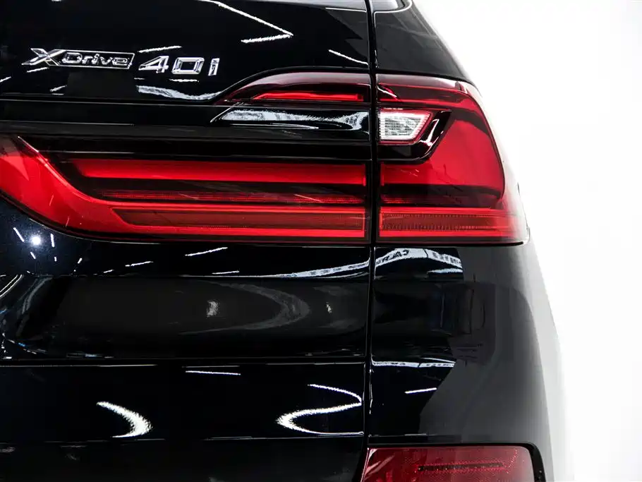 BMW X7 2022 — фото 10