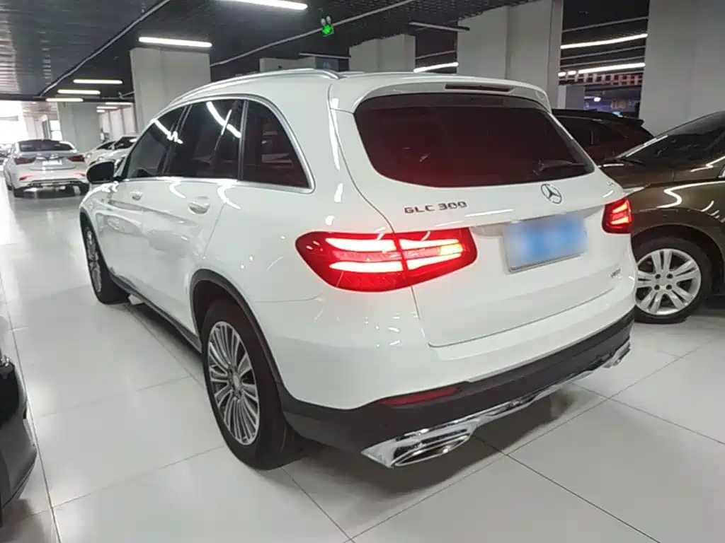 Mercedes-Benz GLC 2016