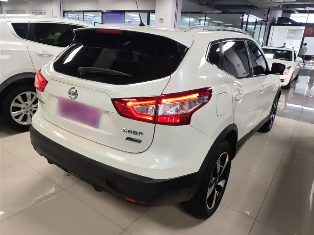 Nissan Qashqai 2018 — фото 7