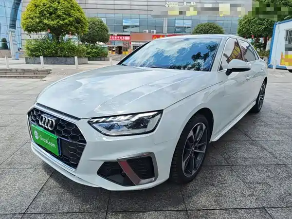 Audi A4L 2021