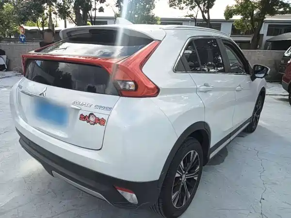 Mitsubishi Yige 2019