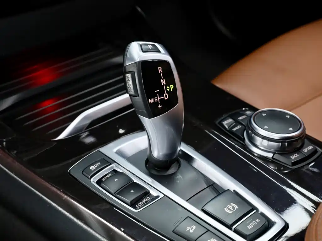 BMW X4 2015 — фото 14
