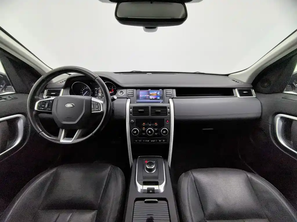 Land Rover Discovery Sport 2017 — фото 5
