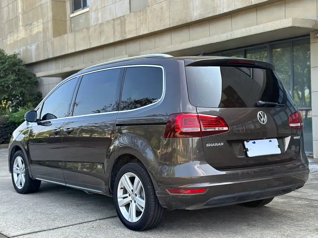 Volkswagen Sharan 2018 — фото 5