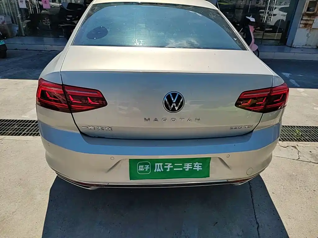 Volkswagen Magotan 2021