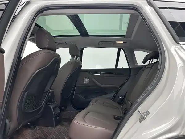 BMW X1 2022