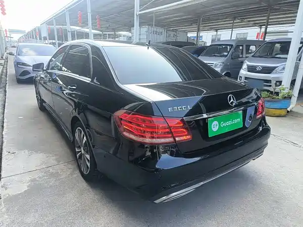 Mercedes-Benz E-Class 2015