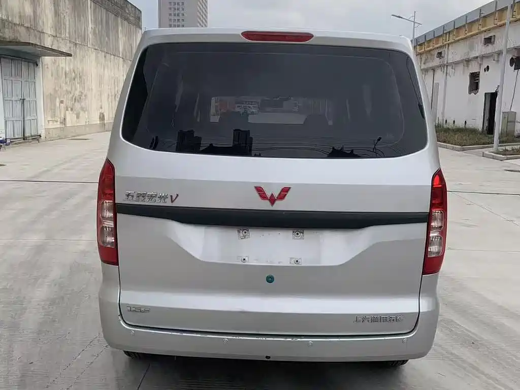 Wuling Hongguang V 2023 — фото 8