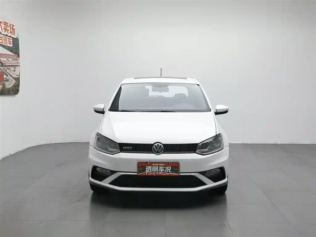 Volkswagen Polo 2016