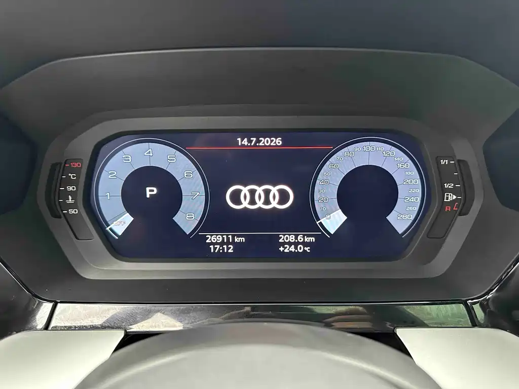 Audi A3 2023 — фото 18