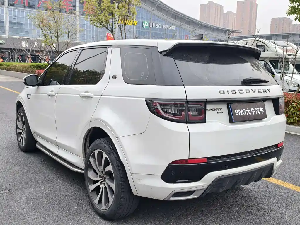 Land Rover Discovery Sport 2022 — фото 4