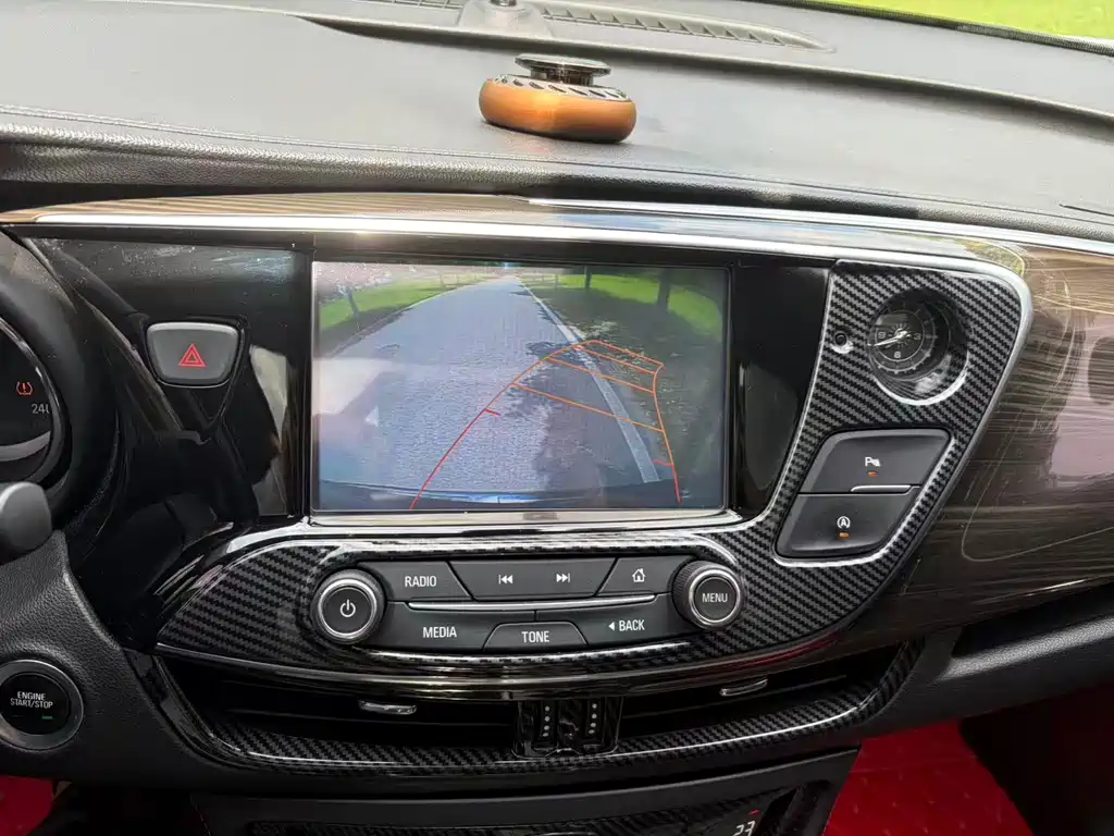 Buick Envision Plus 2018 — фото 19