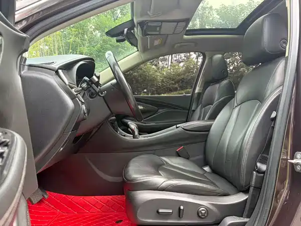 Buick Envision Plus 2018