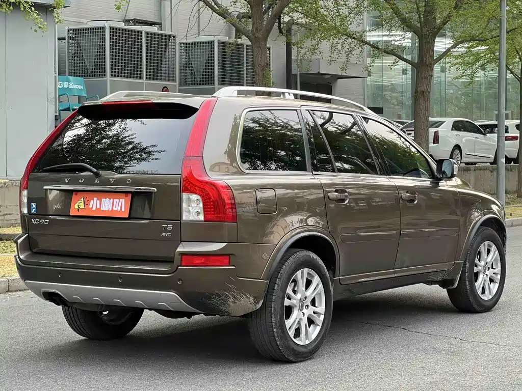 Volvo XC90 2014 — фото 27
