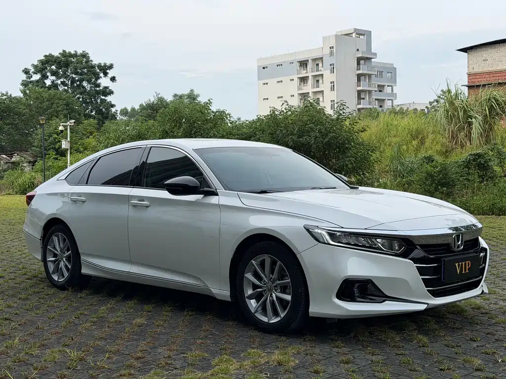 Honda Accord 2022 — фото 3