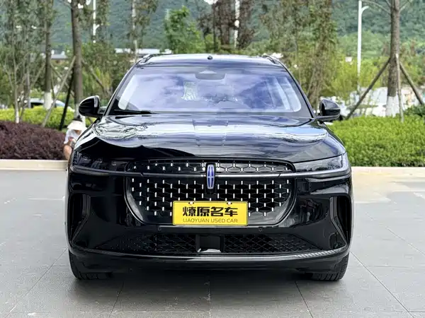 Lincoln Nautilus 2024