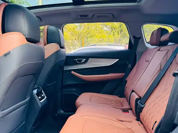 Chery Tiggo 8 PLUS 2021